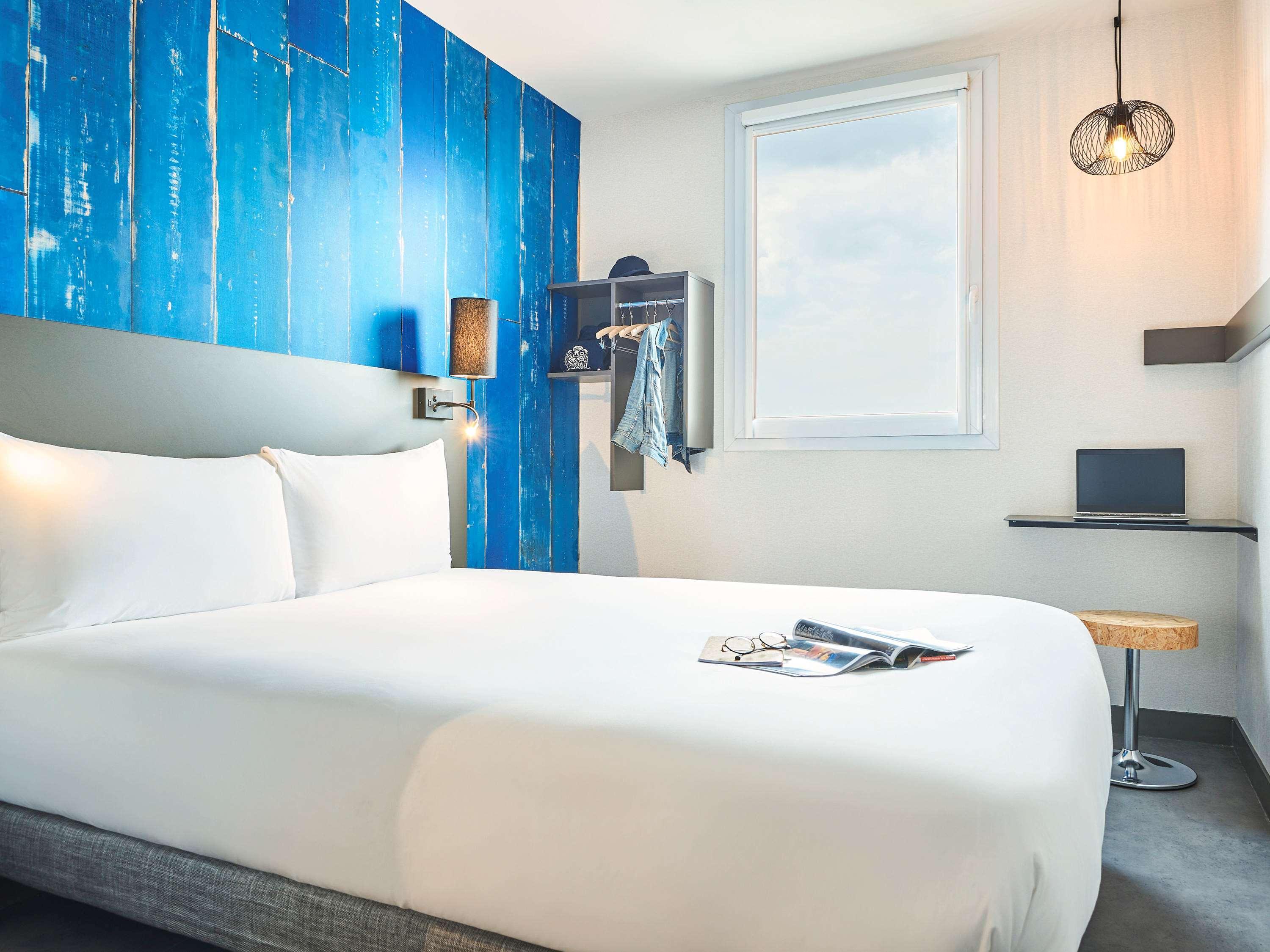 Greet Hotel Paris Porte De La Chapelle - Arena Saint-Denis  Dış mekan fotoğraf